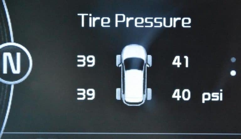 how-to-measure-tire-pressure-in-cold-weather-with-pictures