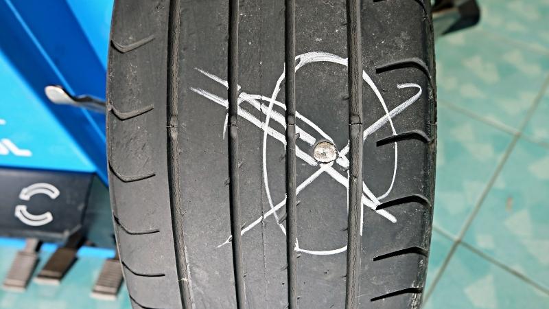 What Are The Signs Of A Slow Tire Leak And How To Fix It Whirling Wheelz